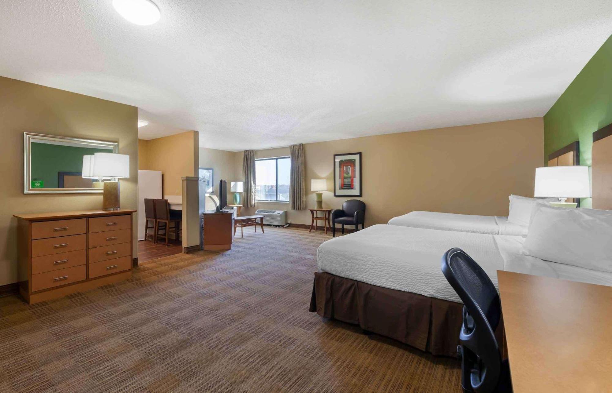 Extended Stay America Select Suites - Madison - Old Sauk Rd Exterior foto