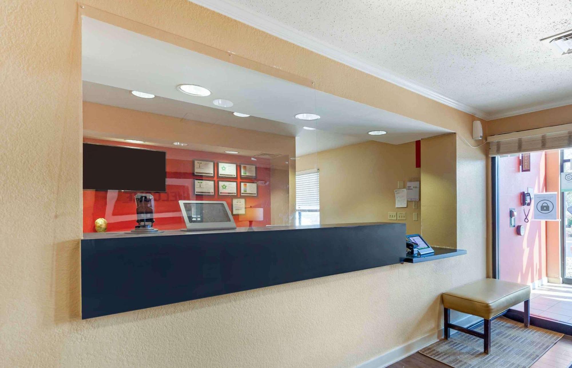 Extended Stay America Select Suites - Madison - Old Sauk Rd Exterior foto